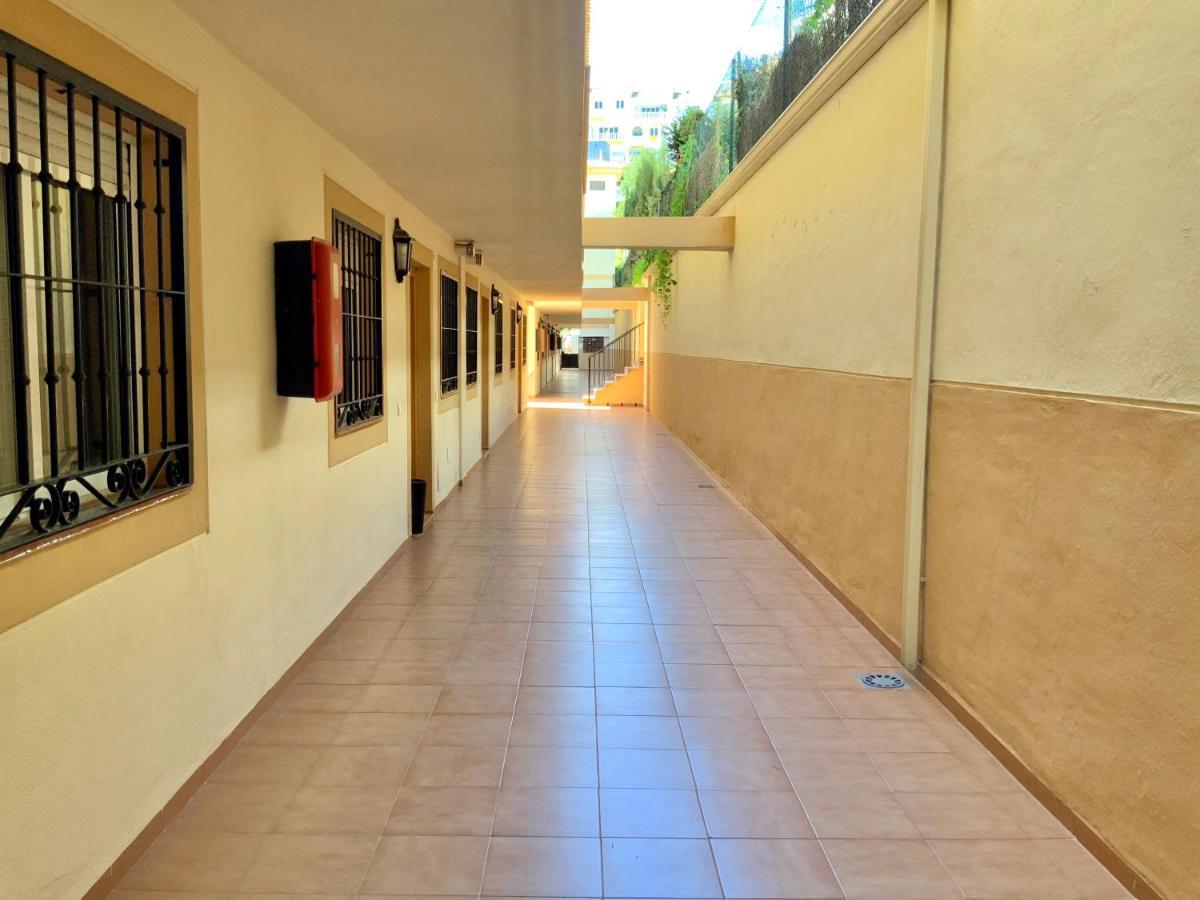 Apartamento De 2 Dormitorios, Gran Terraza, Vistas Al Mar Cerca Playa Carvajal Benalmádena Extérieur photo