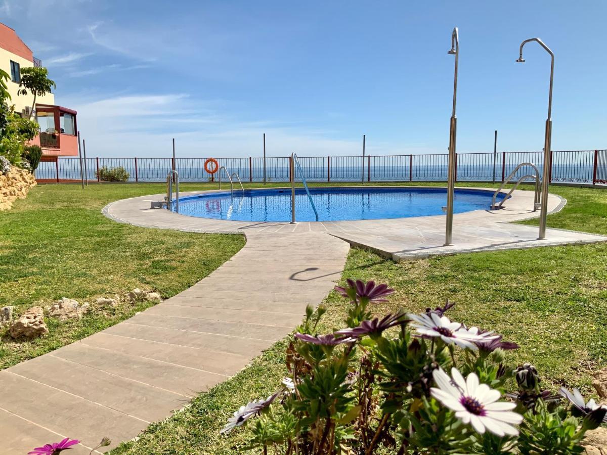 Apartamento De 2 Dormitorios, Gran Terraza, Vistas Al Mar Cerca Playa Carvajal Benalmádena Extérieur photo